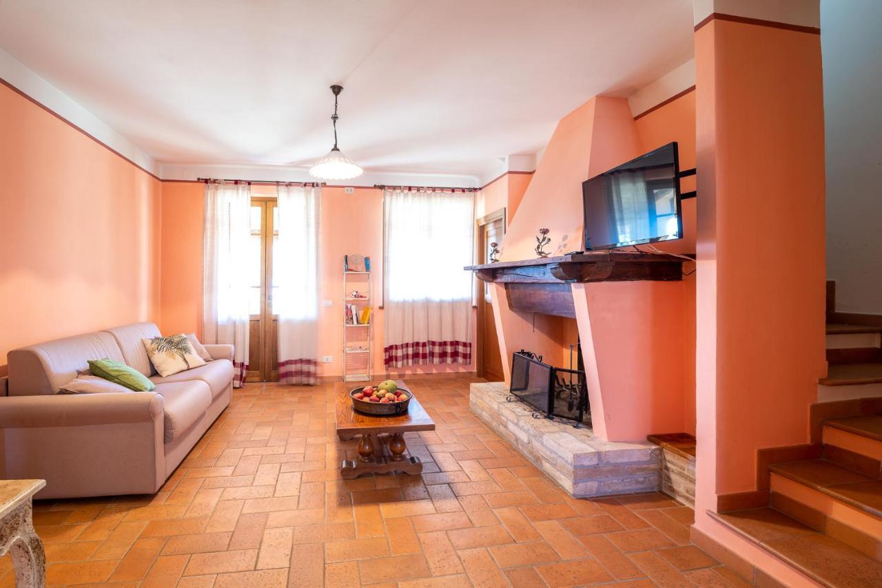 Agriturismo Le Vigne Φολίνιο Εξωτερικό φωτογραφία